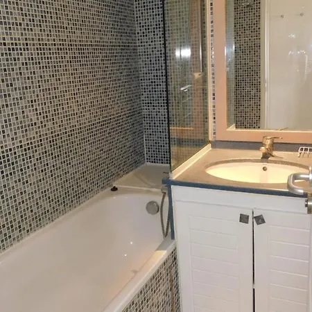 Charming Air-conditioned Studio 'cannes Beach' With Sea View And Pool Cannes