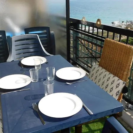 Charming Air-conditioned Studio 'cannes Beach' With Sea View And Pool
